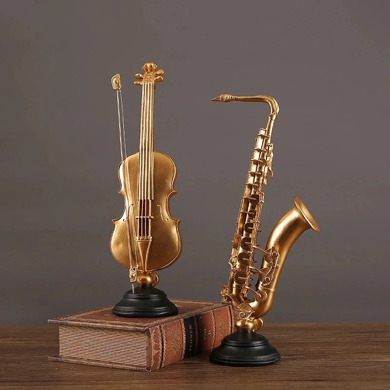 Estátua Musical – Violino e Saxofone, a Harmonia Perfeita para Sua Decoração