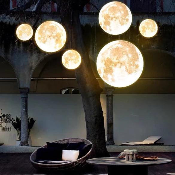 Luminária Pendente Dapper Lua Cheia - Encante-se com a Beleza Lunar em Sua Casa