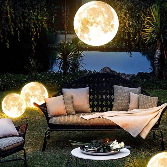 Luminária Pendente Dapper Lua Cheia - Encante-se com a Beleza Lunar em Sua Casa