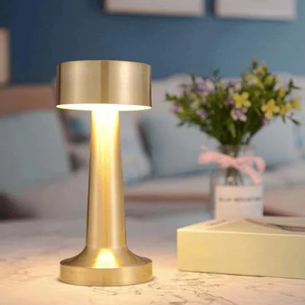 Luminária Touch Dapper – Tecnologia e Elegância para Sua Decoração